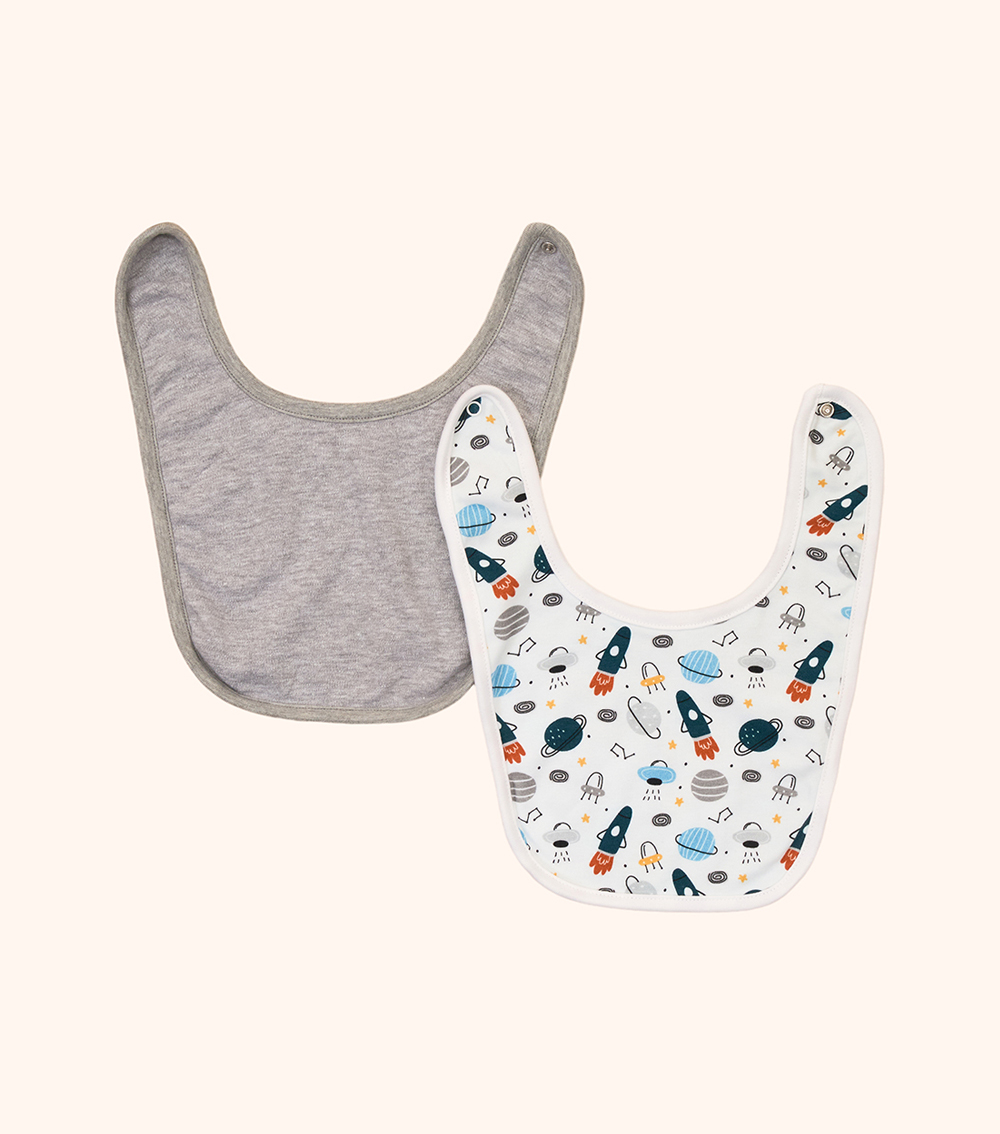 MOMSTORE 2-Piece Bib Set