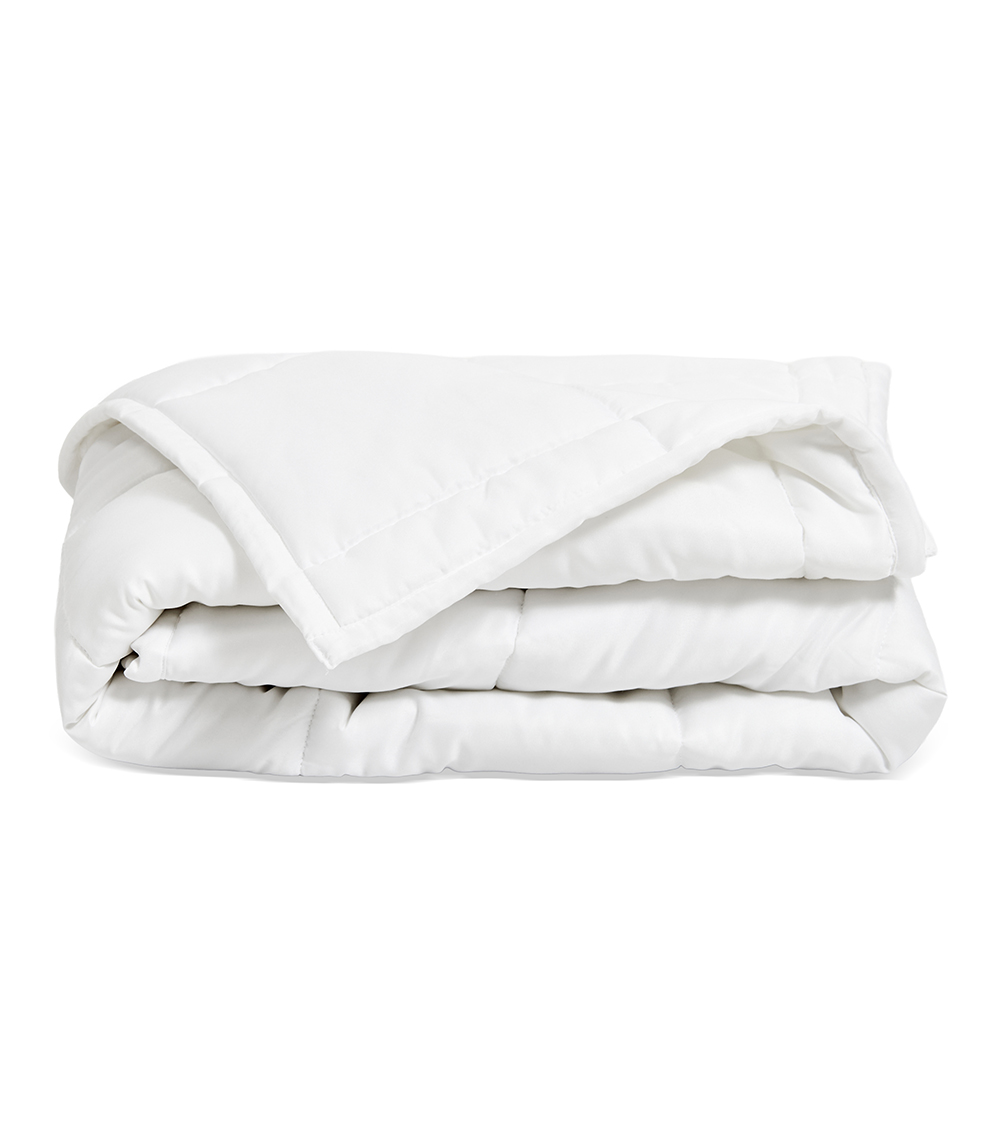 MOMSTORE Simple Elegance Ultra-Plush Quilted Duvet, White (Skin-Friendly) (0+ months)