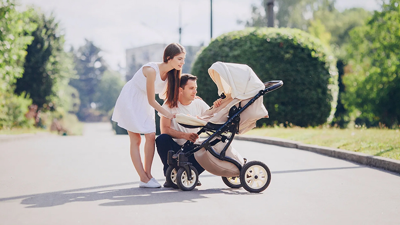 Shopping Guide: 5 Tips when choosing a Travel Stroller